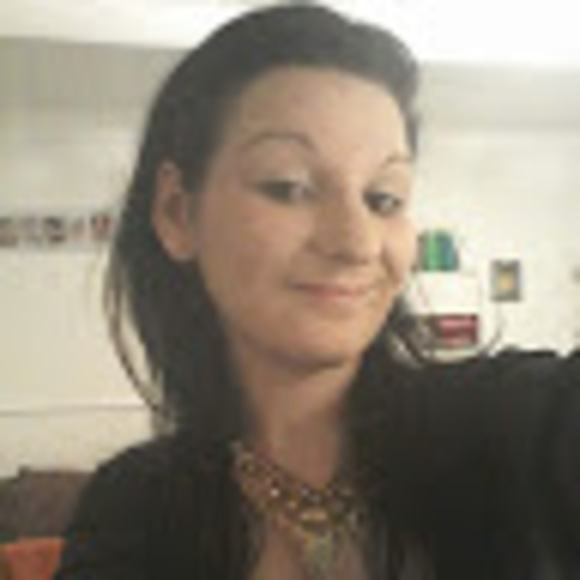 Meet your Posher, Audrey - Picture 1 of 1